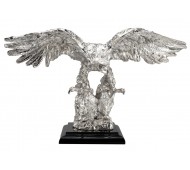 Статуэтка "Орел с распахнутыми крыльями" 